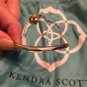 Kendra Scott bracelet